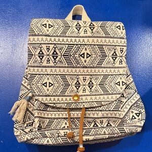 Toms Geometric Tribal Black and Cream Backpack